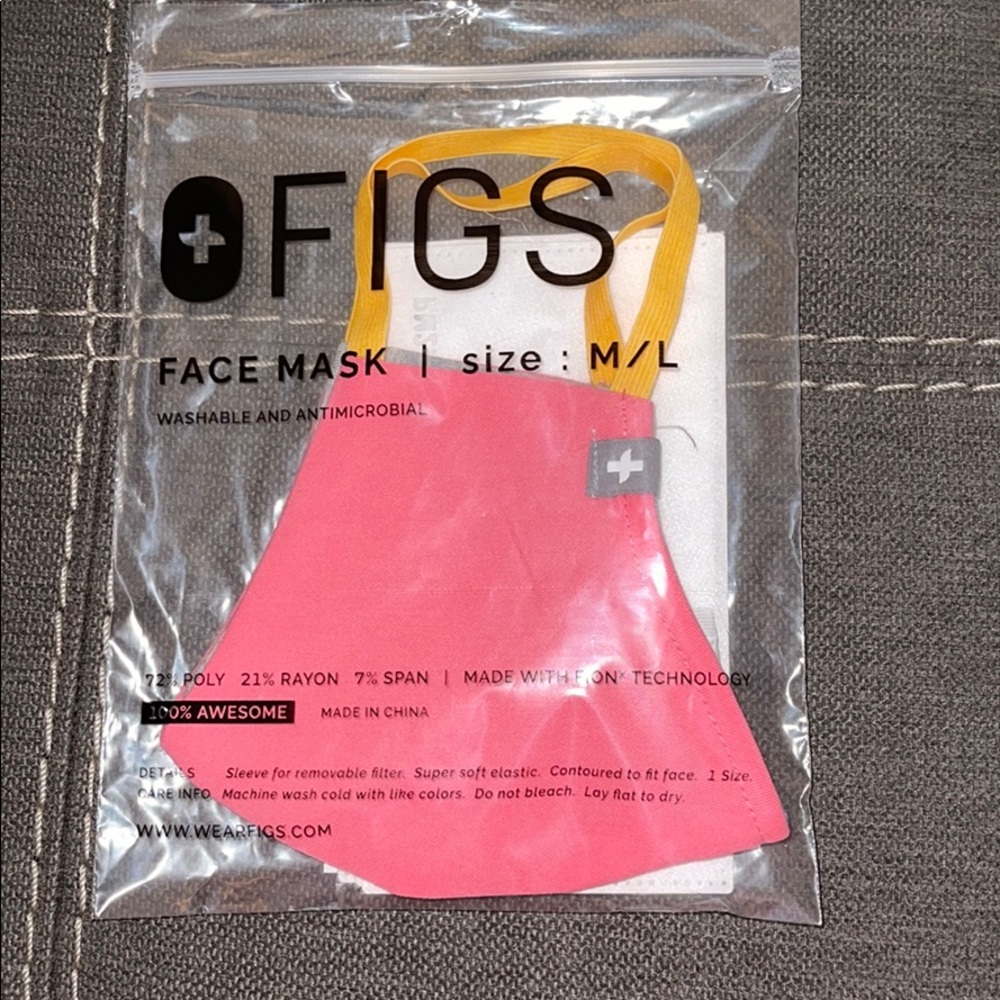 FIGS Face mask (M/L)